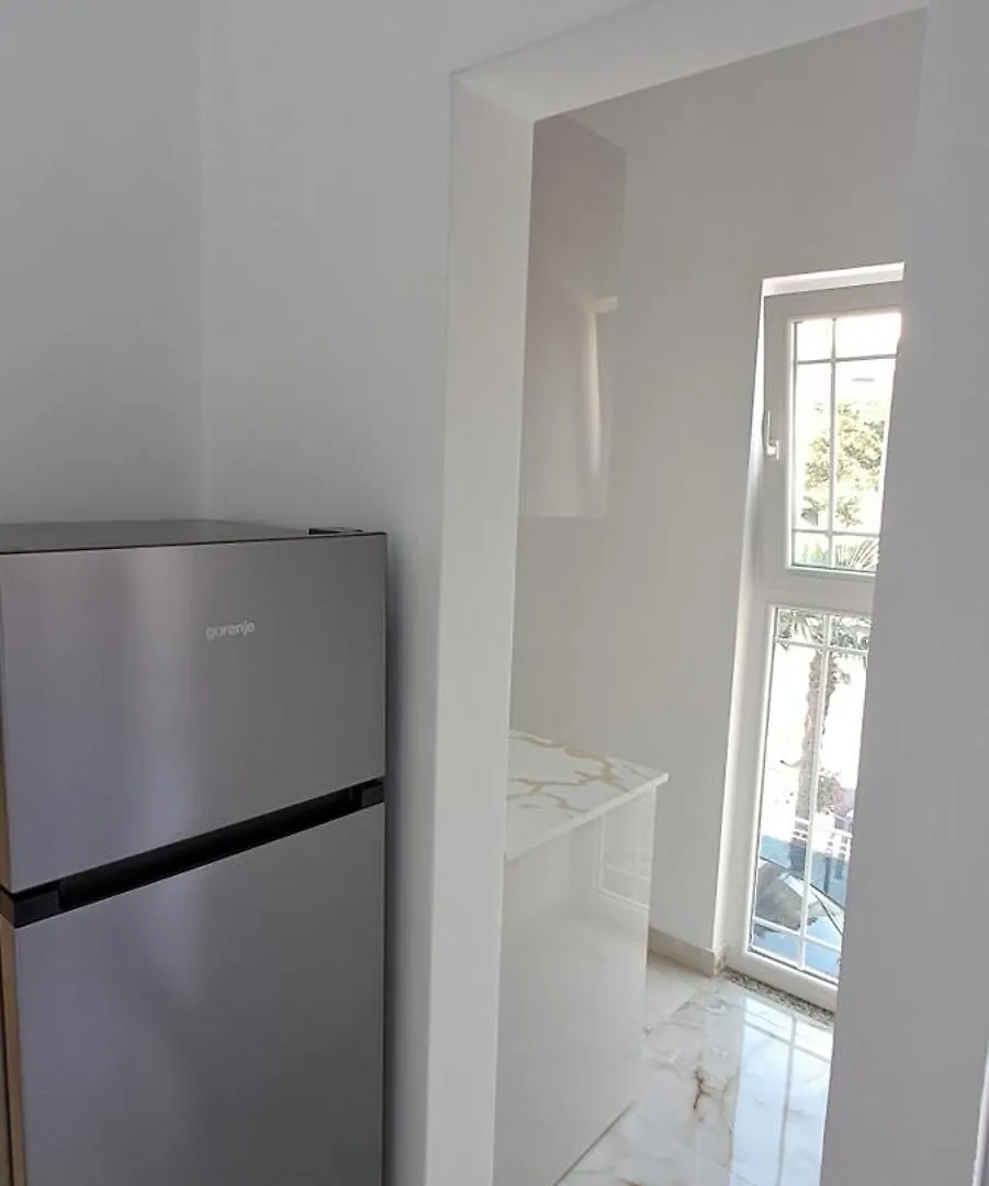 Te Flamuri Holiday Apartments Velipoje Albania