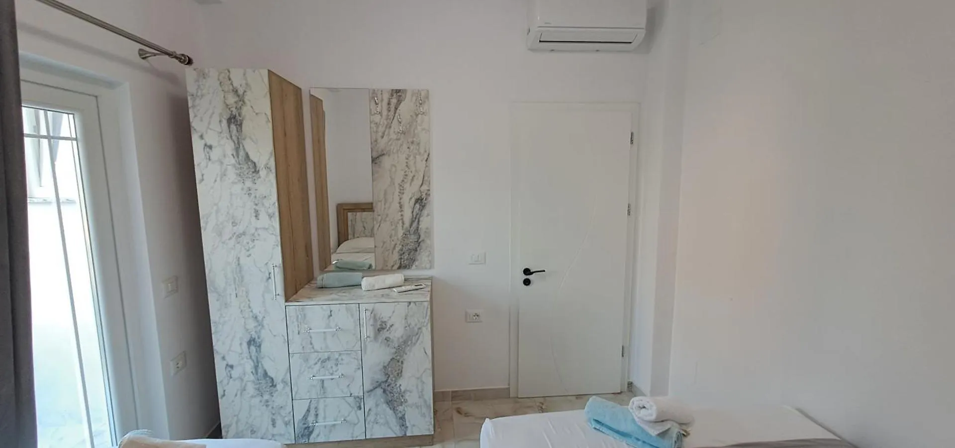 Te Flamuri Holiday Apartments Velipoje